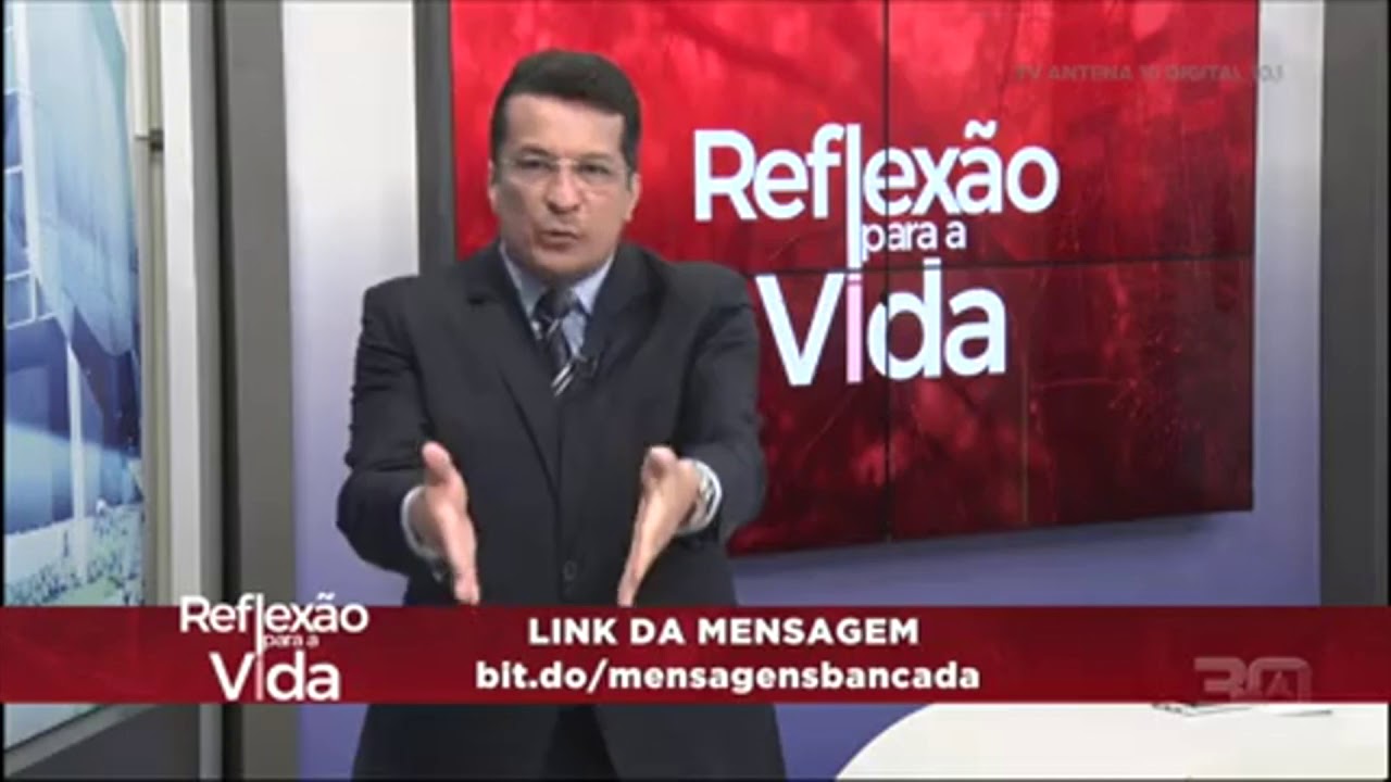 Tony Trindade - A vida é muito curta pra ser pequena.