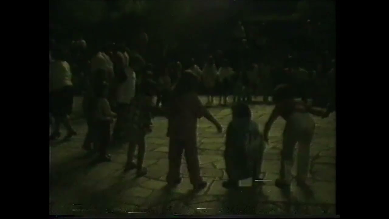 ¨Εθιμα του τόπου μας :  Πως το τρίβουν το ...πιπέρι