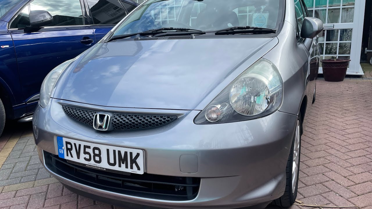 Honda Jazz Show me tell me questions  1 of 3