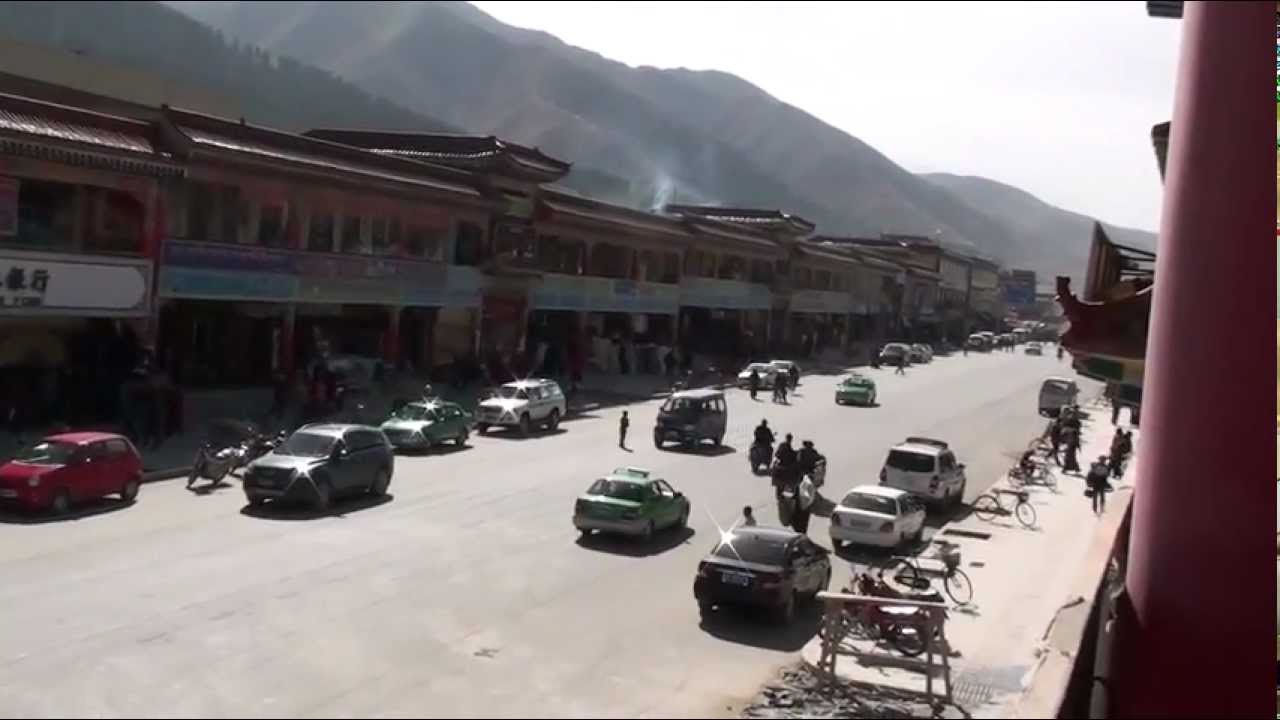 Lobrang Town, Amdo Tibet