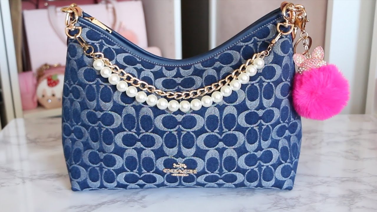What's In My Coach Denim Laurel Shoulder Handbag #coachdenimdrop2025 #laurel #denim #pink #blue