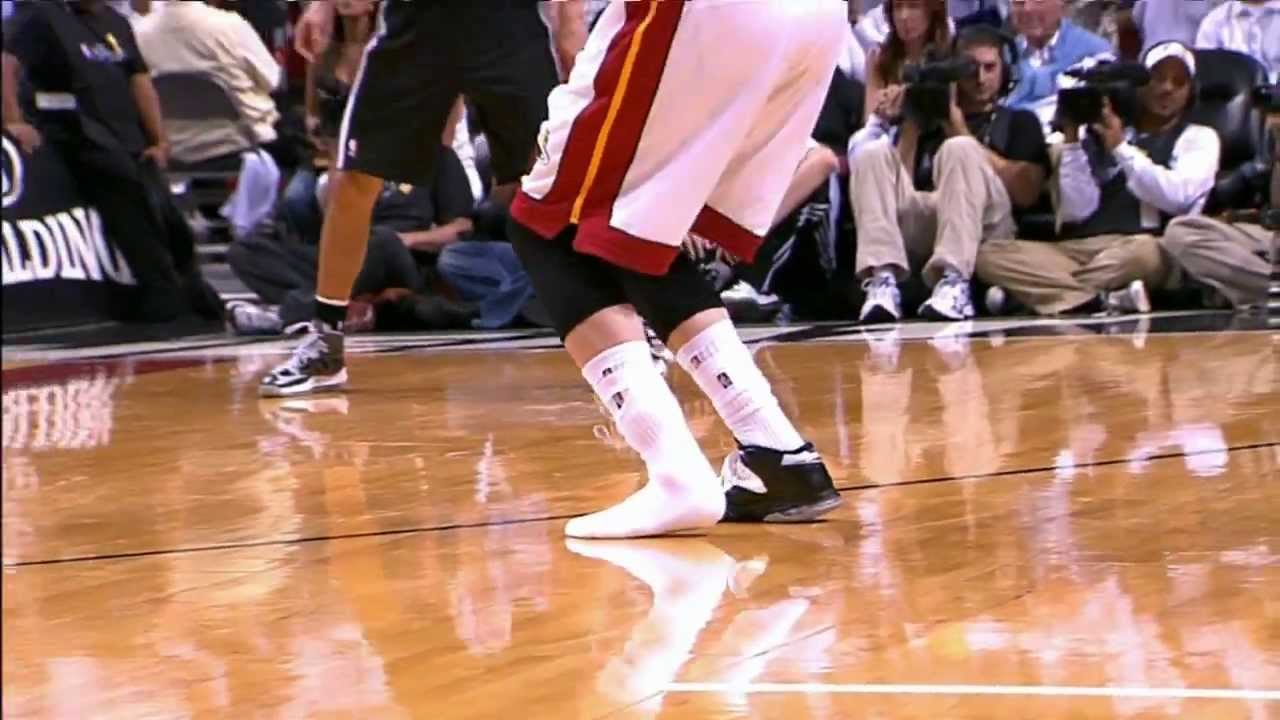 Mike Miller's 3-pointer with one shoe!
