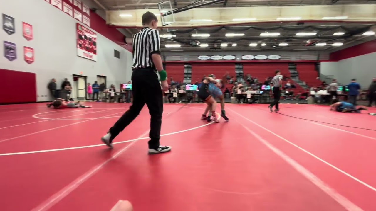 First match at Vicksburg 