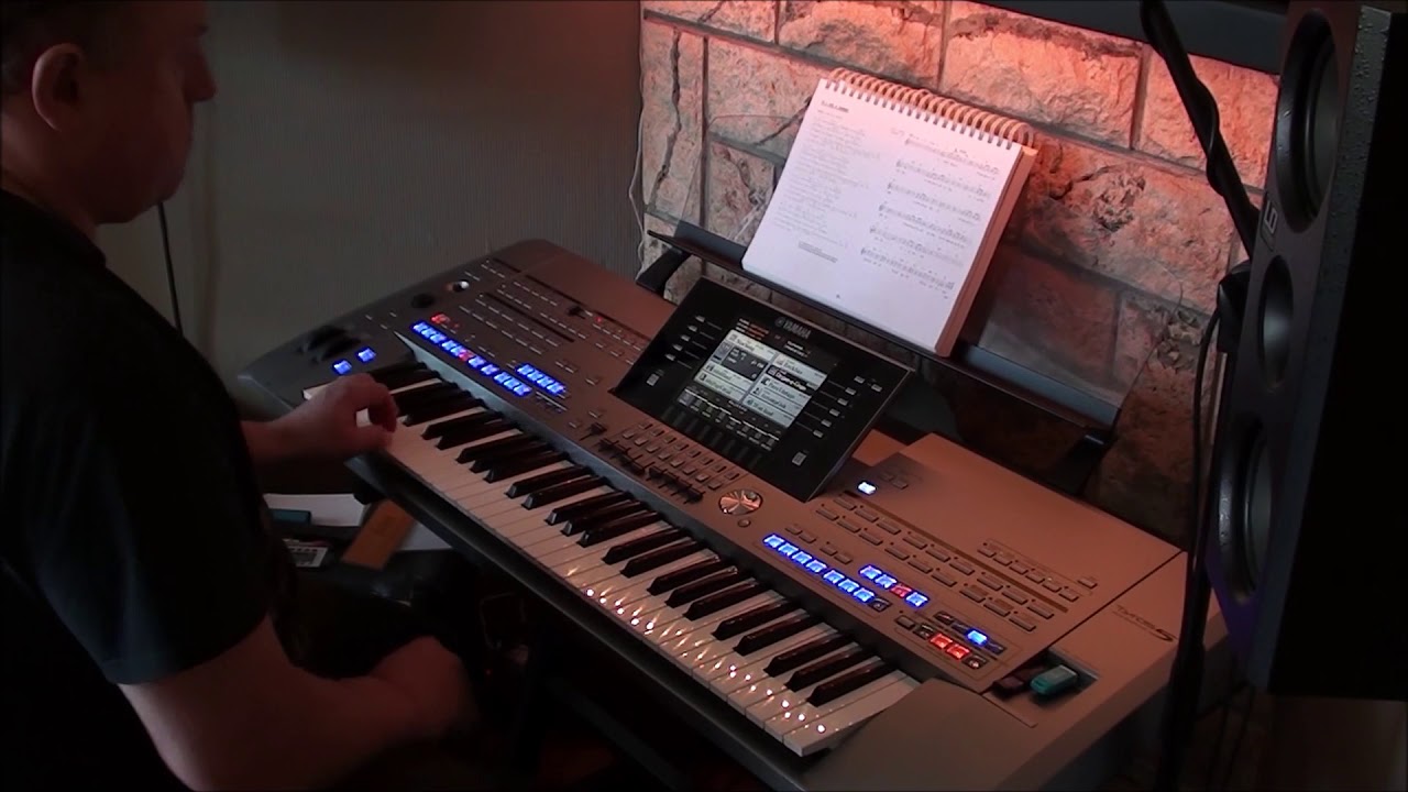 If i had a hammer - Trini Lopez (cover by DannyKey) on Yamaha keyboard Tyros 5