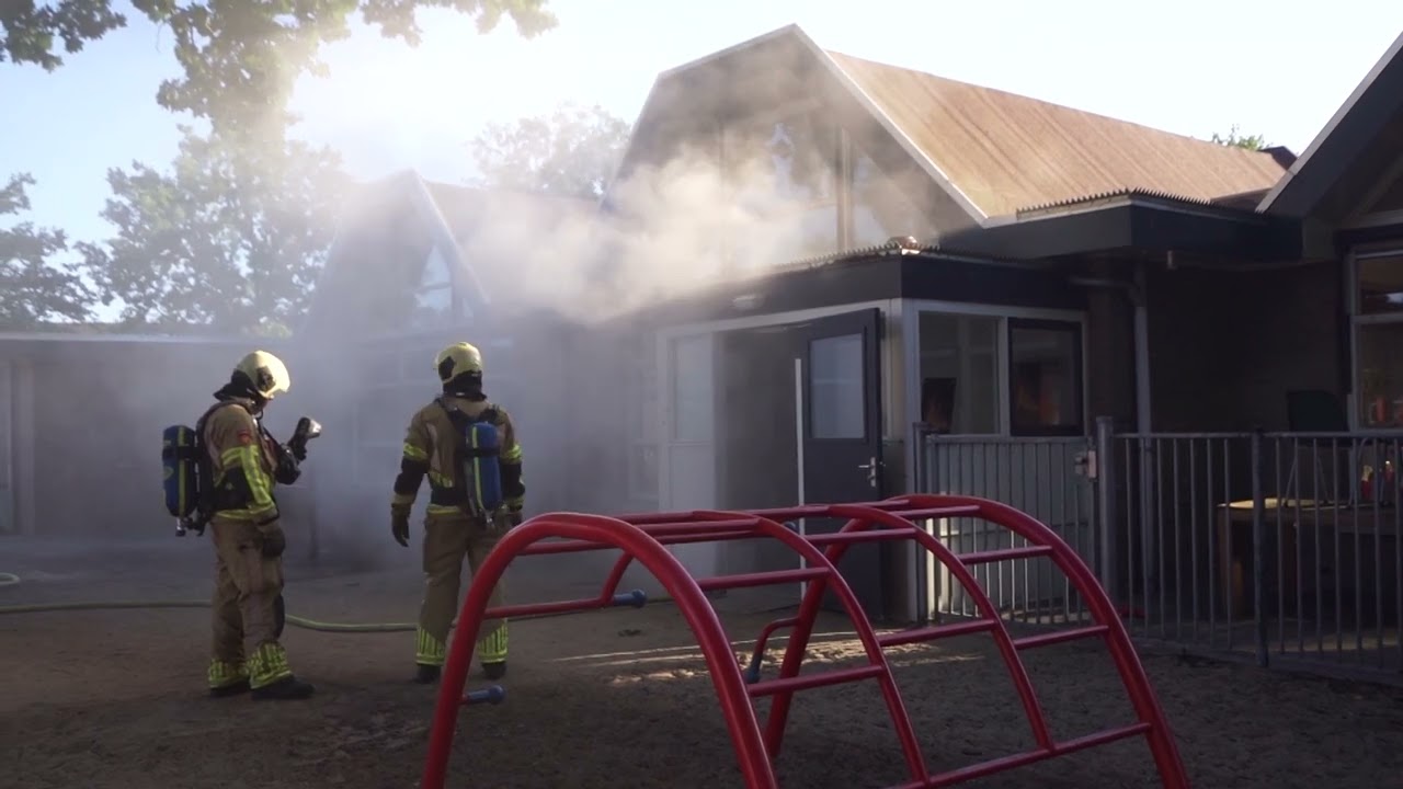 Brandoefening bij peuterspeelzaal