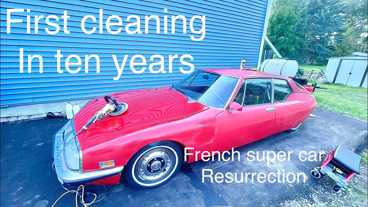 Resurrecting a derelict french spaceship, Neglected Citroen SM