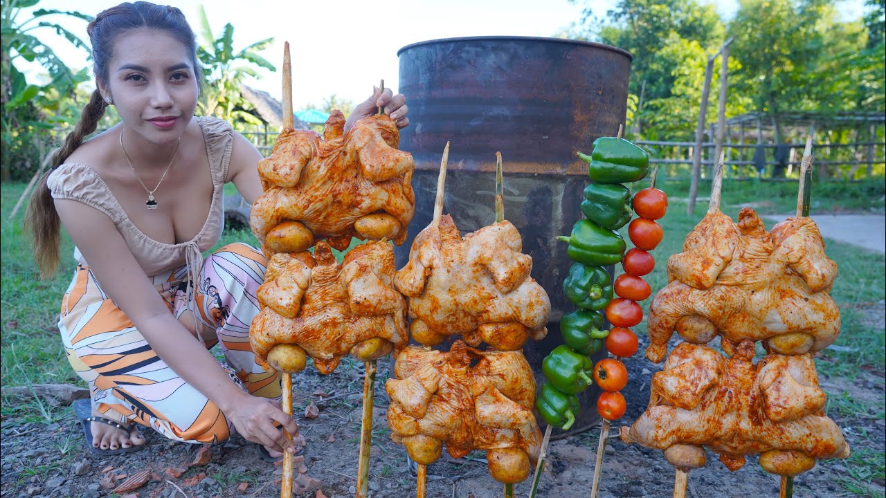 Chicken roasted in barrels with vegetable salad cook recipe - Amazing cooking