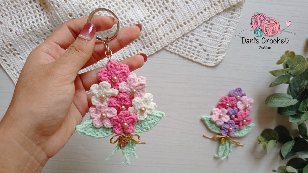 Mini RAMO en Tendencia 💐| llavero de mini ramo de flores a crochet 💐 | APLICACIÓN