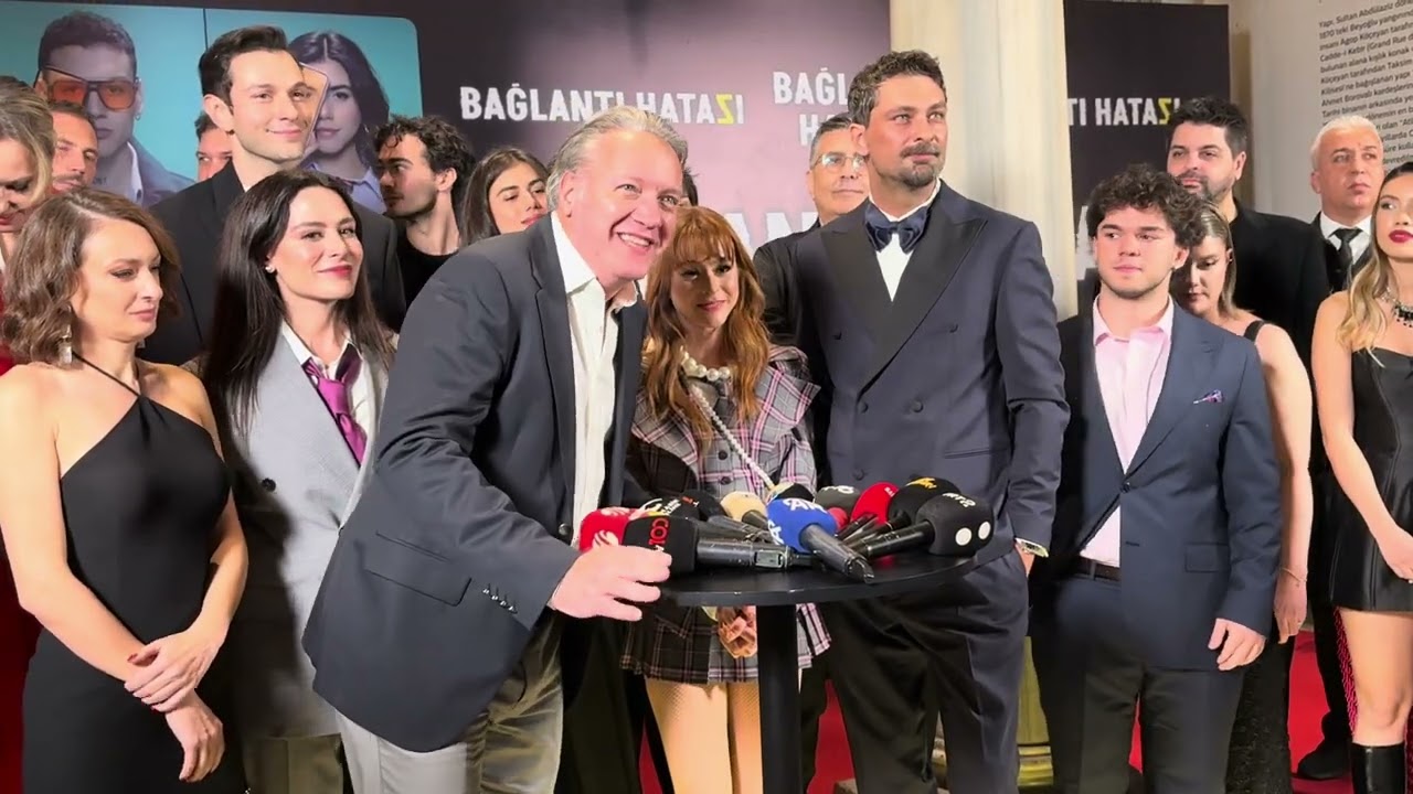 BAĞLANTI HATASI FİLMİNE GÖRKEMLİ GALA