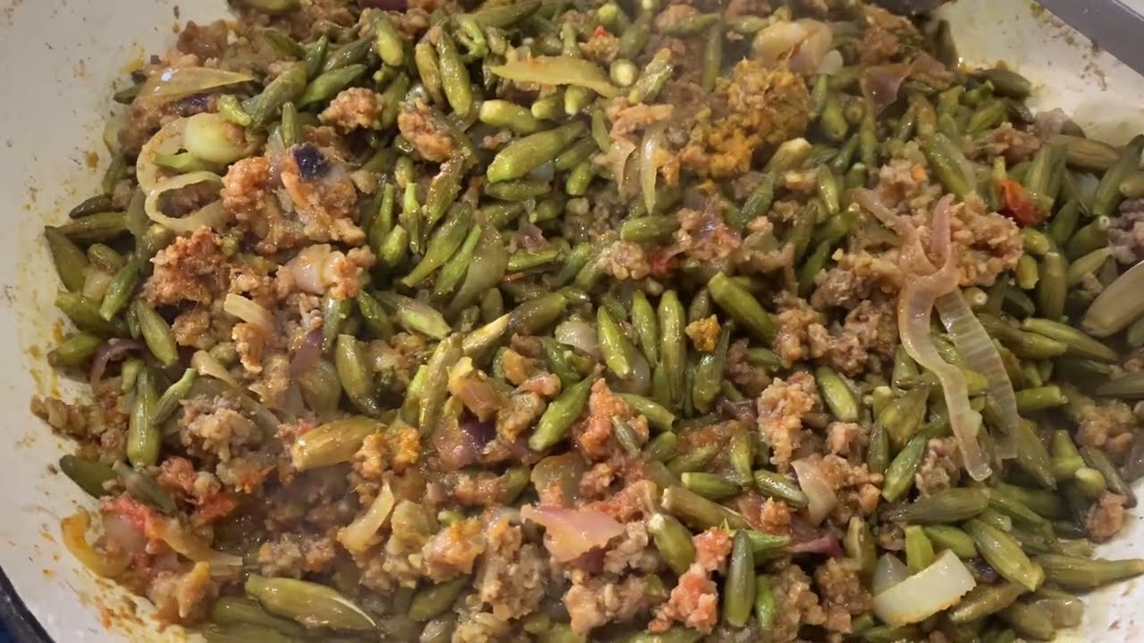 Qeema kachnar recipe # lahori cuisine #kachnargosht #reminder