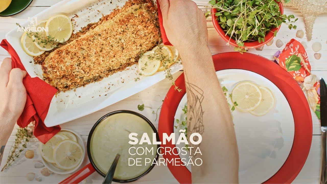 Salmão com de crosta parmesão