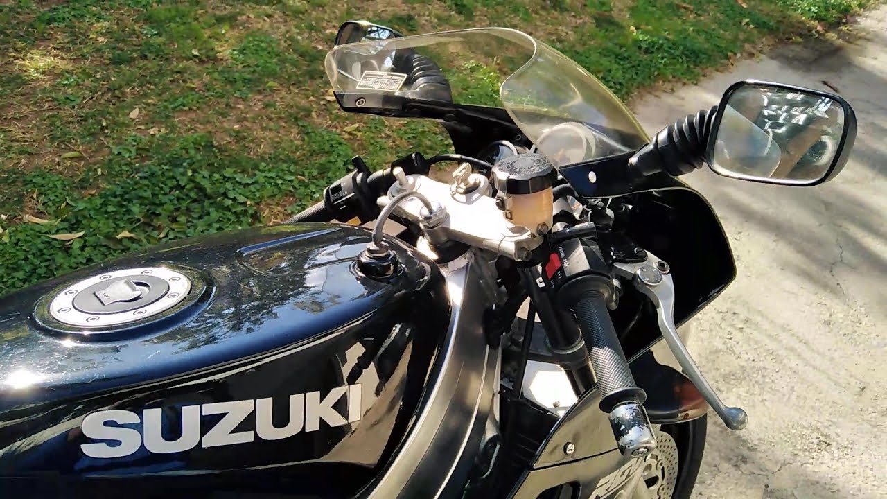 Suzuki RGV 250 VJ21 1988 J Presentation