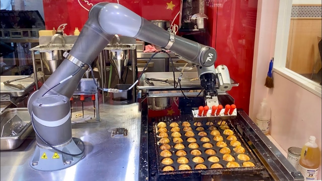 Octopus Balls Robot (Takoyaki Automatic Machine) - OctoChef - in Japan