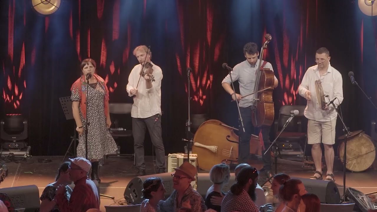 Janusz Prusinowski Kompania i Maria Siwiec - mazurki