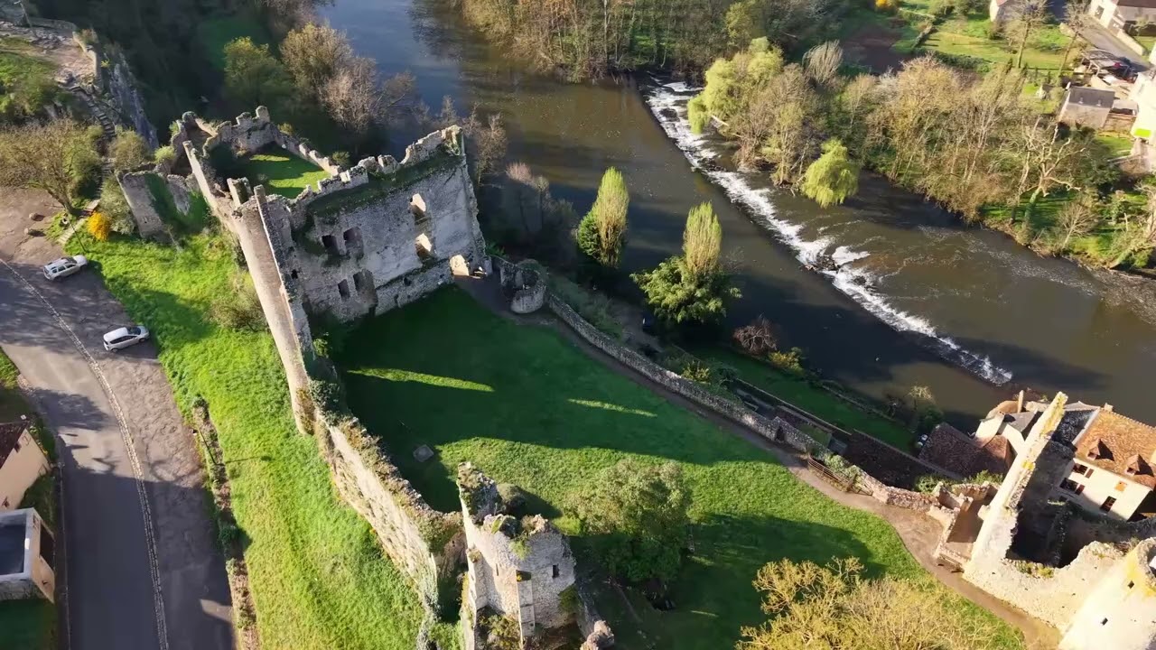 La Forteresse d'Angles Sur L'Anglin(86) le 6 Avril 2025