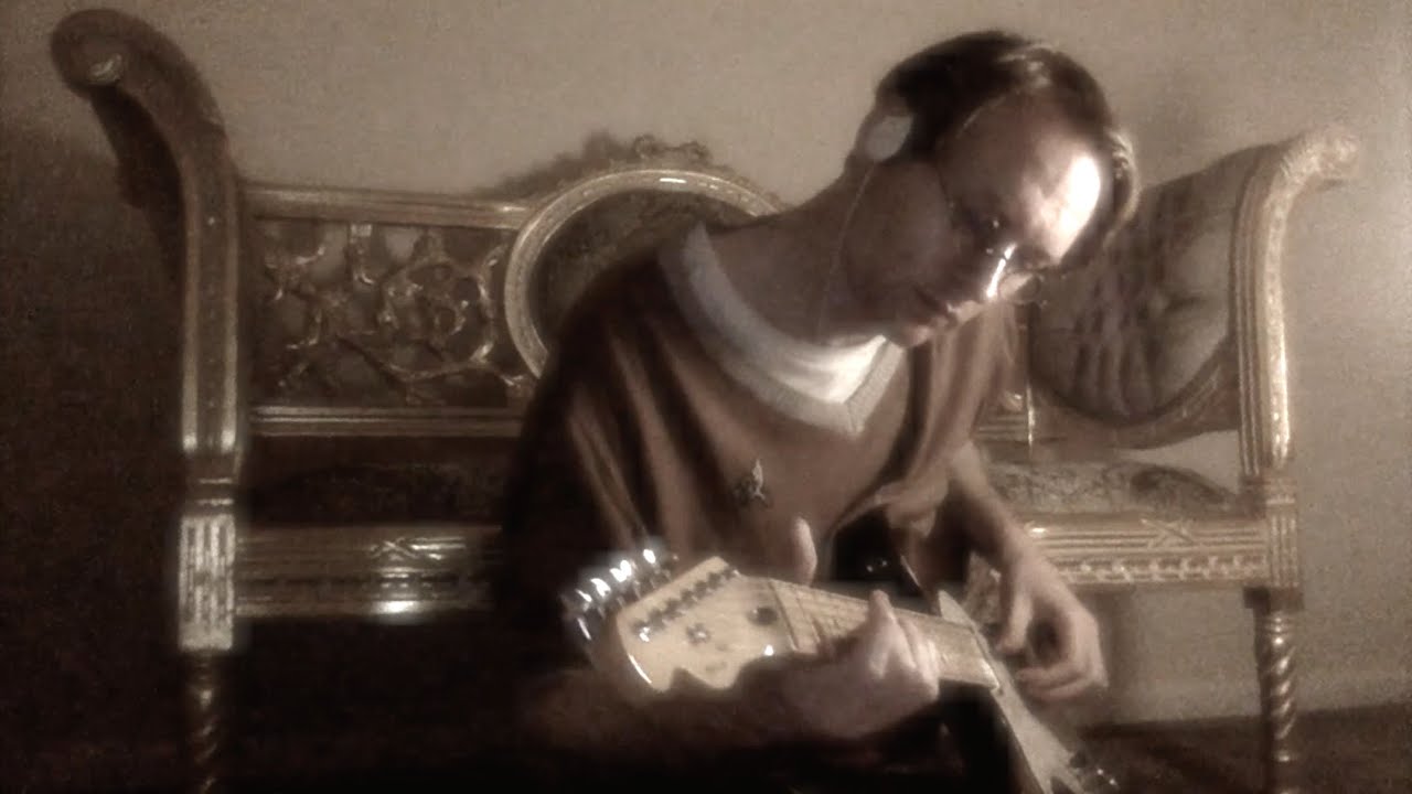 Petiatil cx htdui (Cover of Aphex Twin)