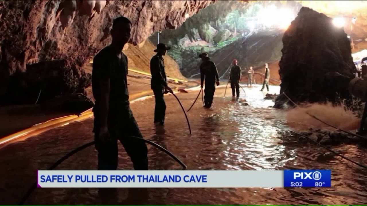 4 rescued from Thai cave in risky operation; 9 remain inside