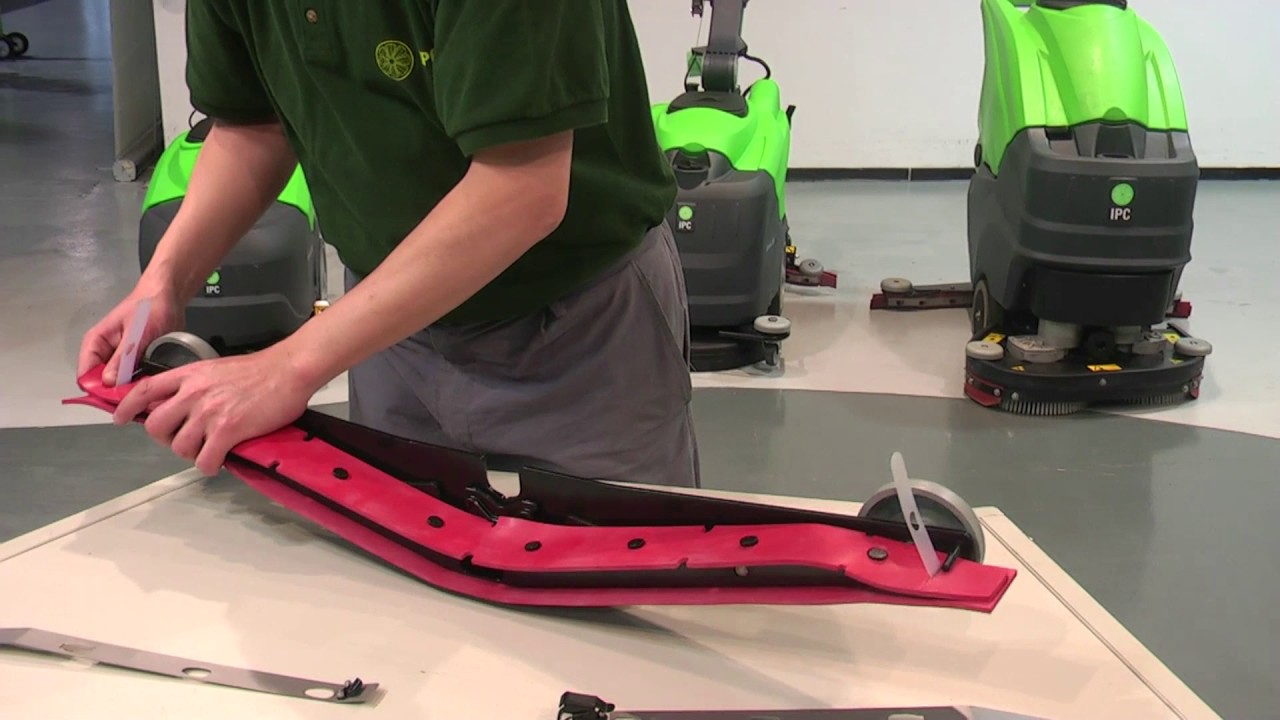 CT 80 AUSTAUSCH DER ABZIEHERKLINGEN