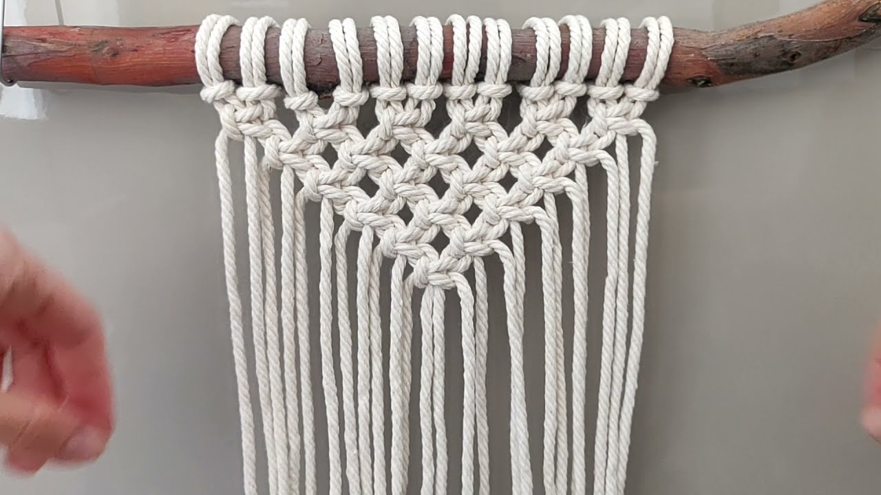 Make a V-shape macrame design in 10 mins - detailed step-by-step TUTORIAL