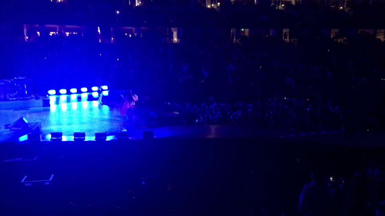 Sweetnr Tour Ariana Grande + Victoria Monet - Monopoly