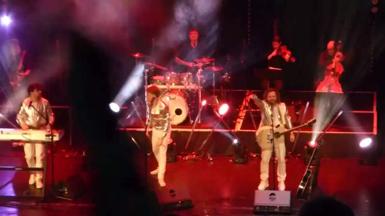 Bee Gees Tribute Show,  Jive Talkin'', 