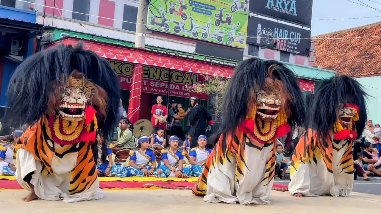 Spektakuler! Rampak Barongan Blora Car Free Day 2025 – Singo Madu Joyo