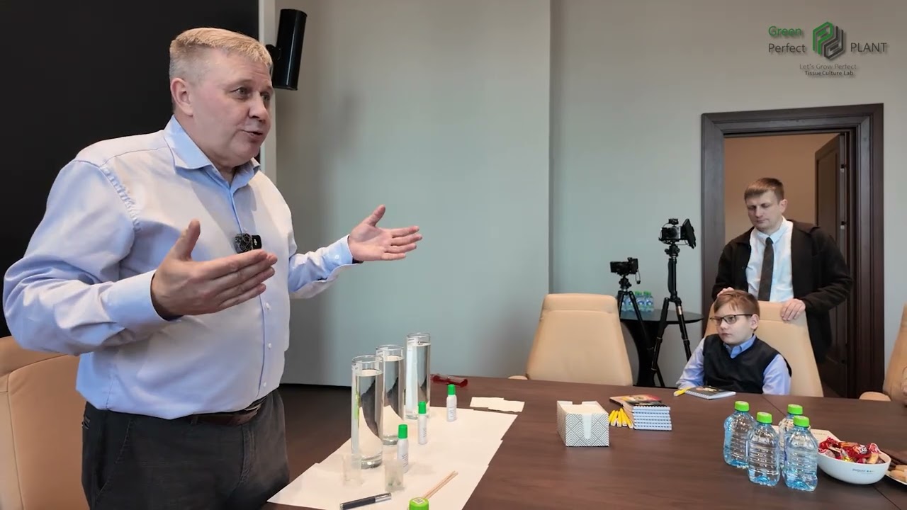 НИЦ «Август»: биотрон, биопрепараты и испытания средств защиты растений