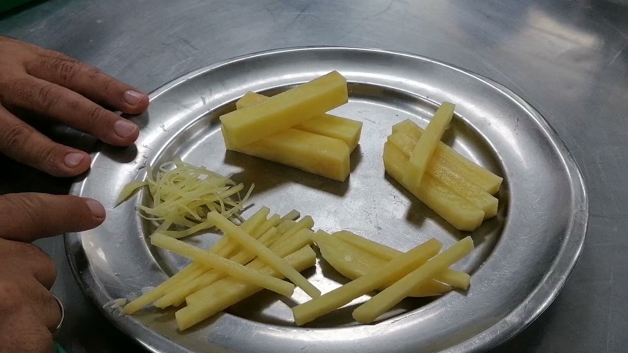 corte de patatas alargadas