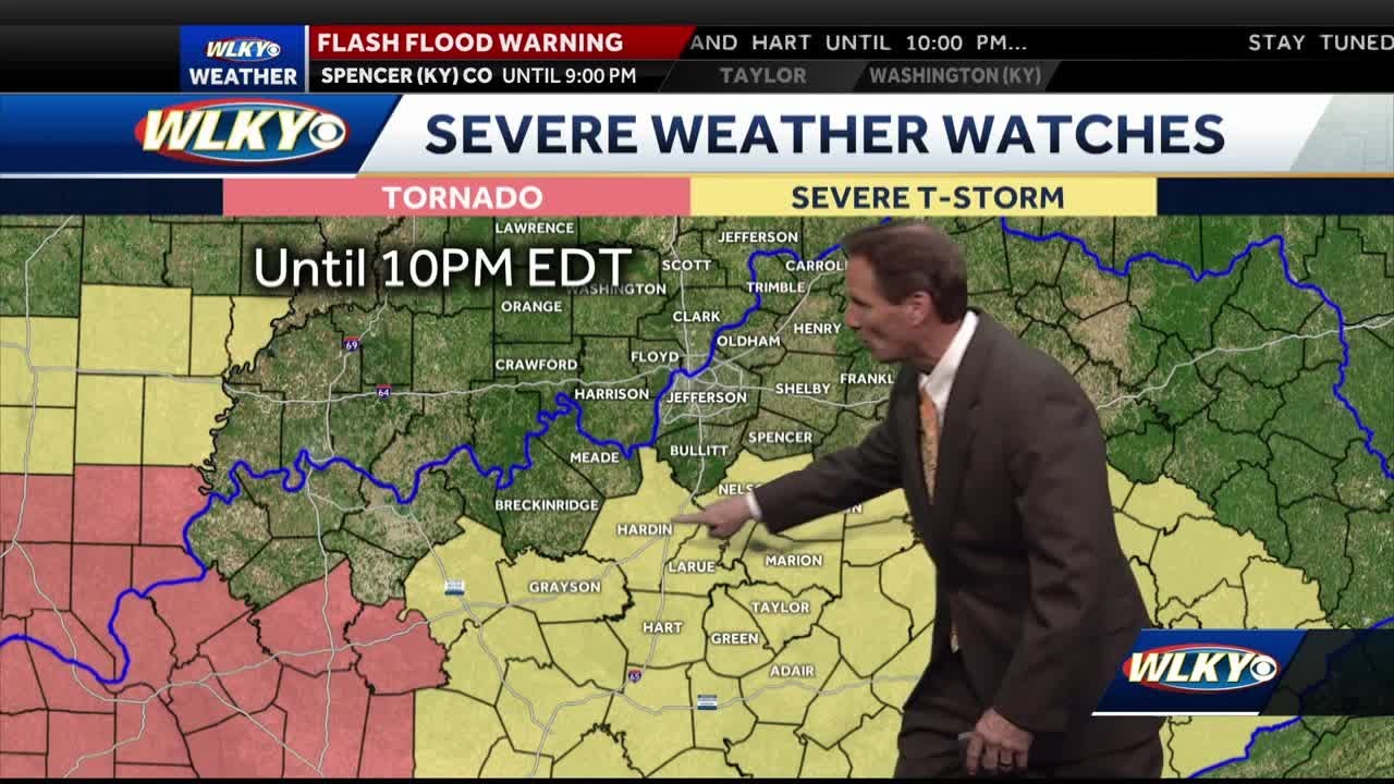 Severe thunderstorm and flood threats continues