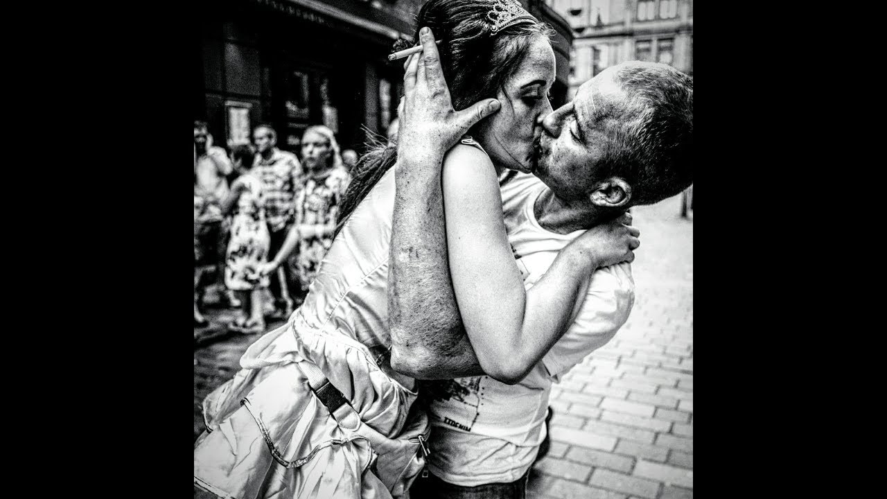The World Wide Street Photography Club Vol 38