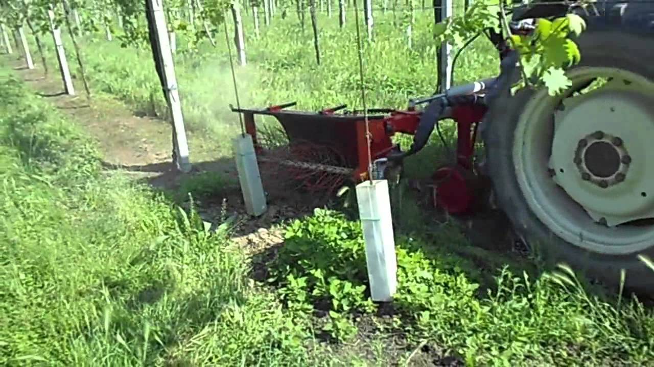 Spollonatrice xl 75 - epampreuse -sucker remover tipping machines- Biosystem-  www.cucchi-ma.it