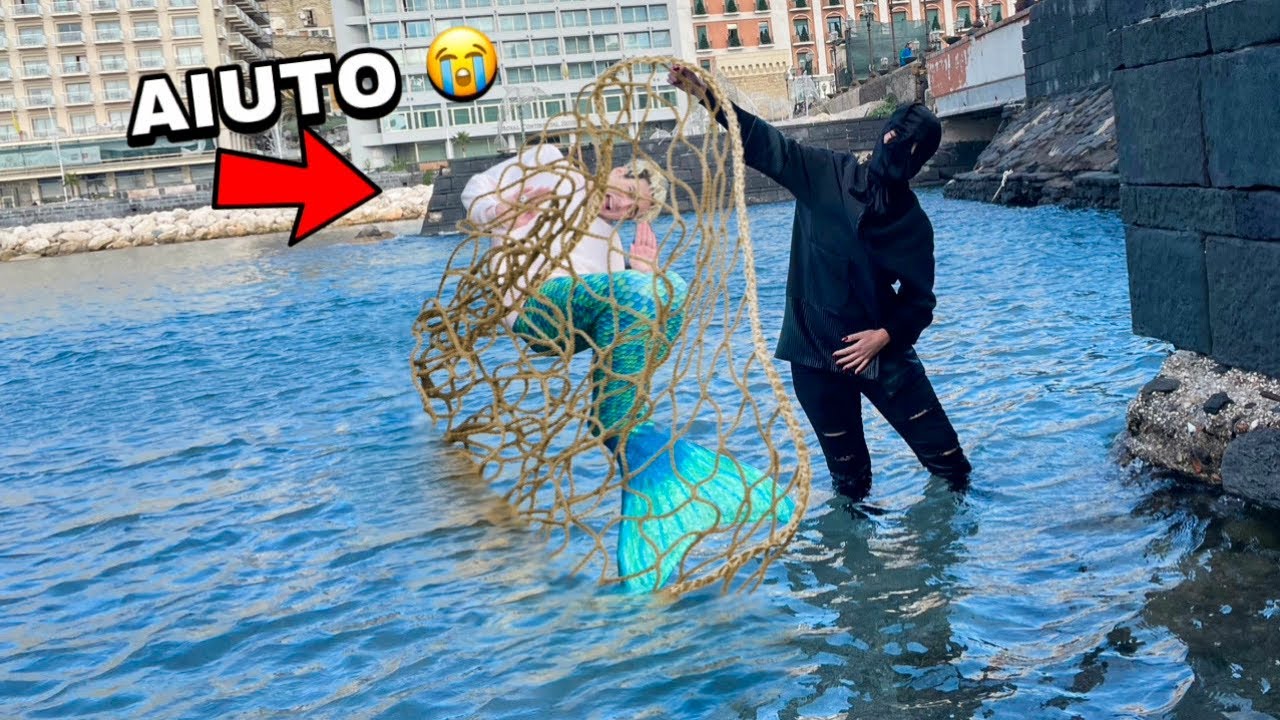 UN LADRO CERCA DI RAPIRE ANTO ANTO TRITONE A MARE!! *che paura*