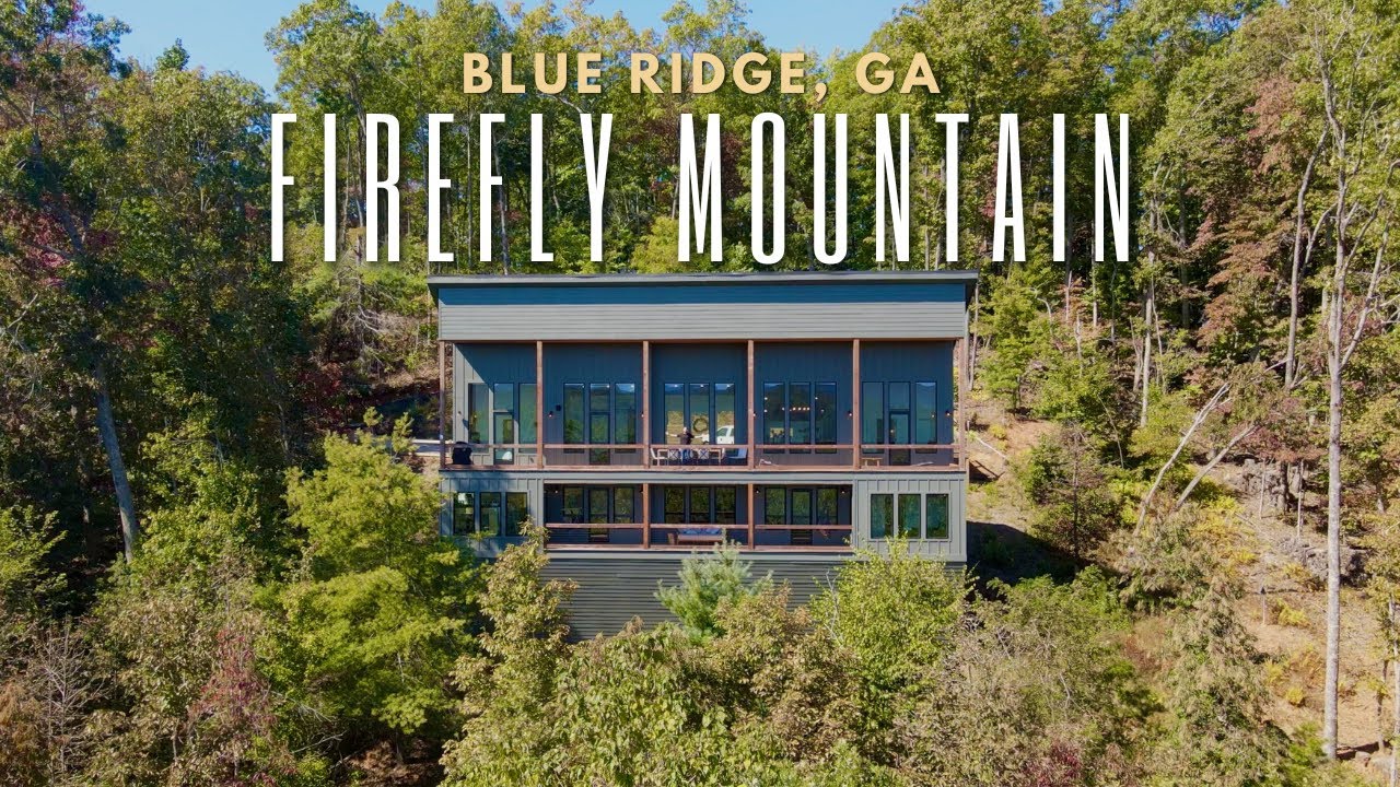 INSIDE A SECLUDED CABIN IN GEORGIA / FIREFLY MOUNTAIN