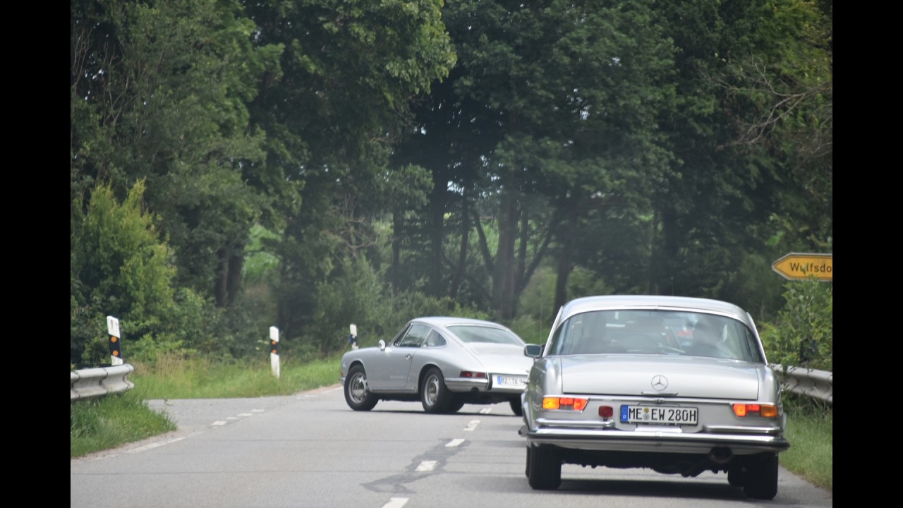 Oldtimertour des Landesinnungsverbandes des Dachdeckerhandwerks