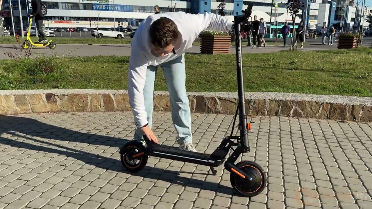 ЛЕГКИЙ И МОЩНЫЙ ЭЛЕКТРОСАМОКАТ KUGOO S4 | SignumCity