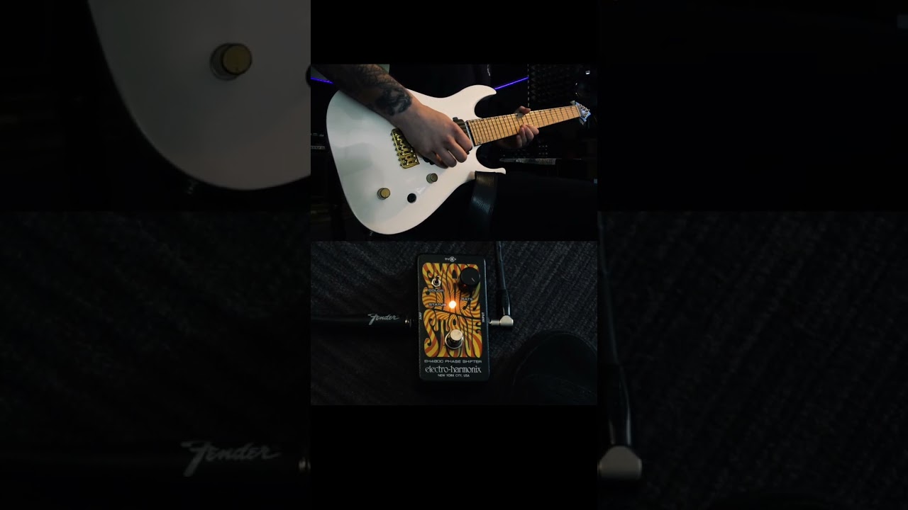 Korn - Its On (Electro-Harmonix Small Stone pedal) 