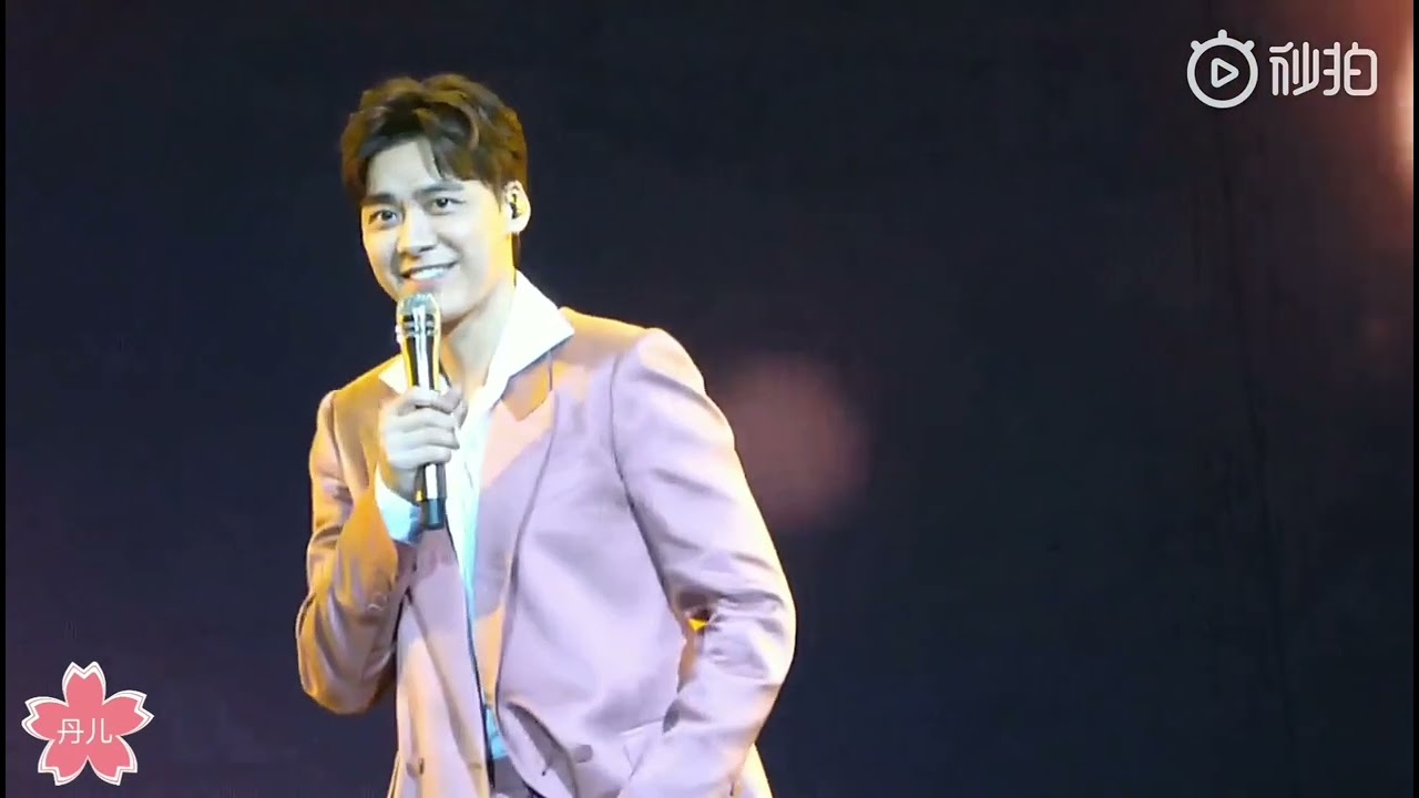 190505🐯#李易峰2019生日会 高清饭拍深情演唱粤语歌曲《#当年情》#李易峰DreamVisit生日会##祝李易峰0504生日快乐