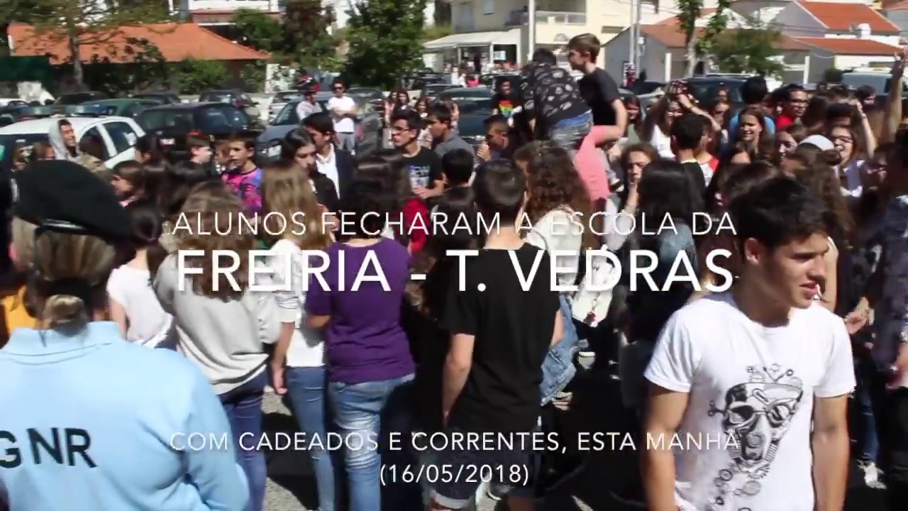 Escola Freiria - Torres Vedras fechada por alunos