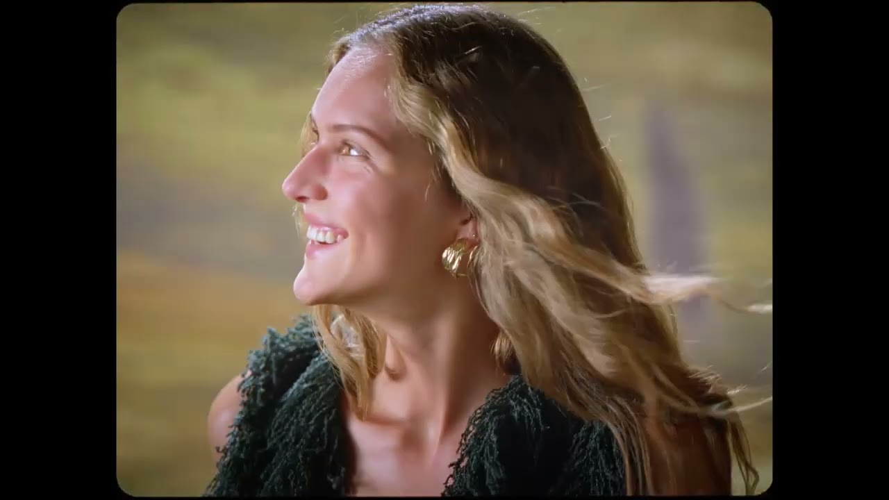 Ferragamo Pre-Fall 2025: il film completo della campagna moda firmata Alice Rohrwacher