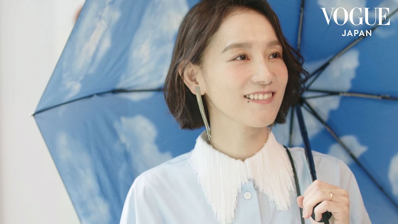 篠原ともえのお買い物に密着！自身のデザインやモノづくりへの想いを語る。| Shopping with | VOGUE JAPAN