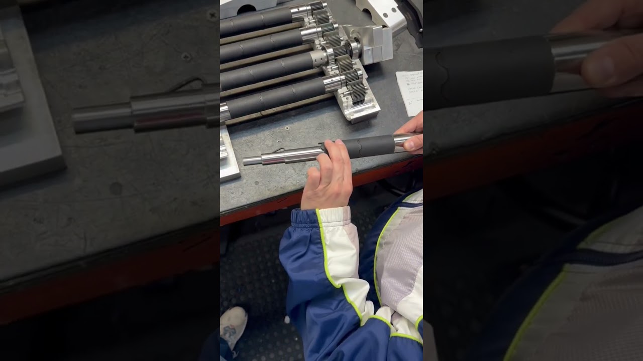 Changing the roller sleeves on T1H2!