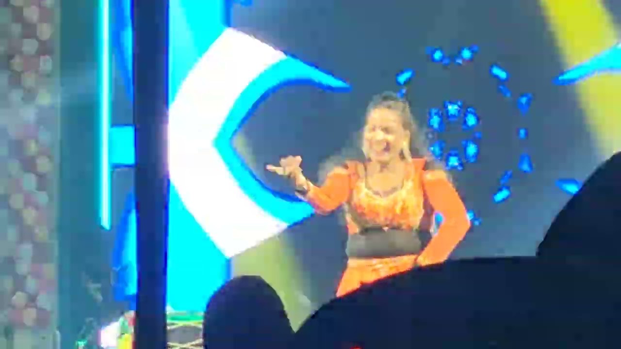 Sandhya belay tumi ami bose achi dujone - Hungama