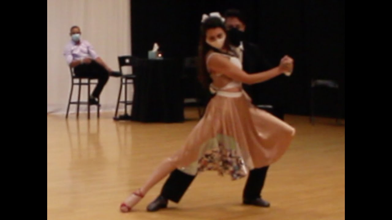 Stephanie & Ricardo -To Tango Tis Nefelis