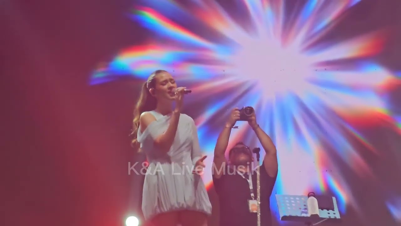 Jatuh-Hati~ Raisa Live at Social Chic Jakarta 01 Agustus 2025