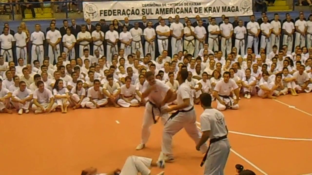 Demonstração de Krav Magá- Faixas pretas (2°Dan)