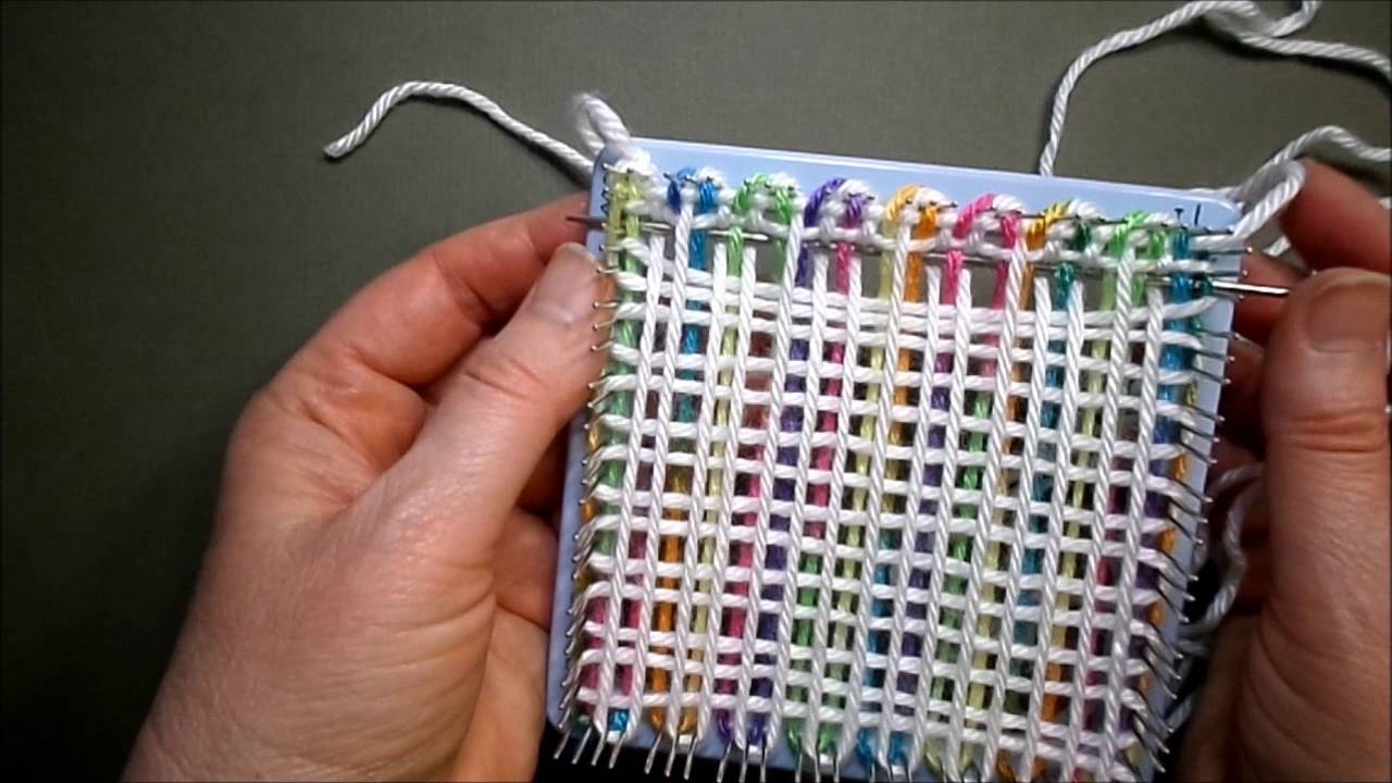 Two Color Squares and Weaving in Ends As You Go