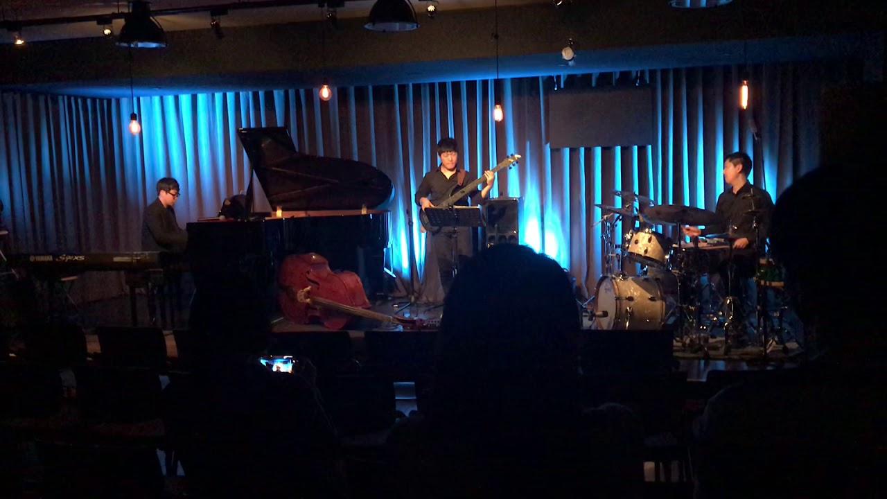 5/12 Kusikia 1st album showcase at Formtec Workshall  - Song for allende
