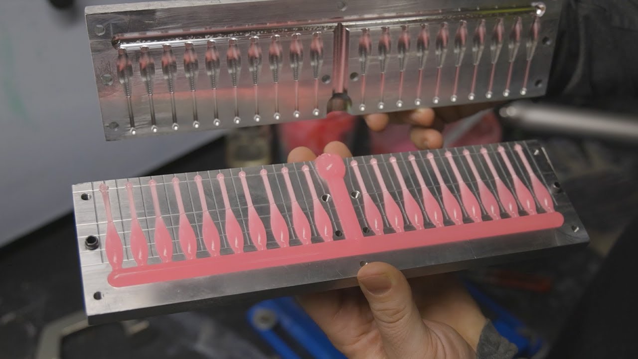 Making Soft Plastic Baits With Last Chance Lures!