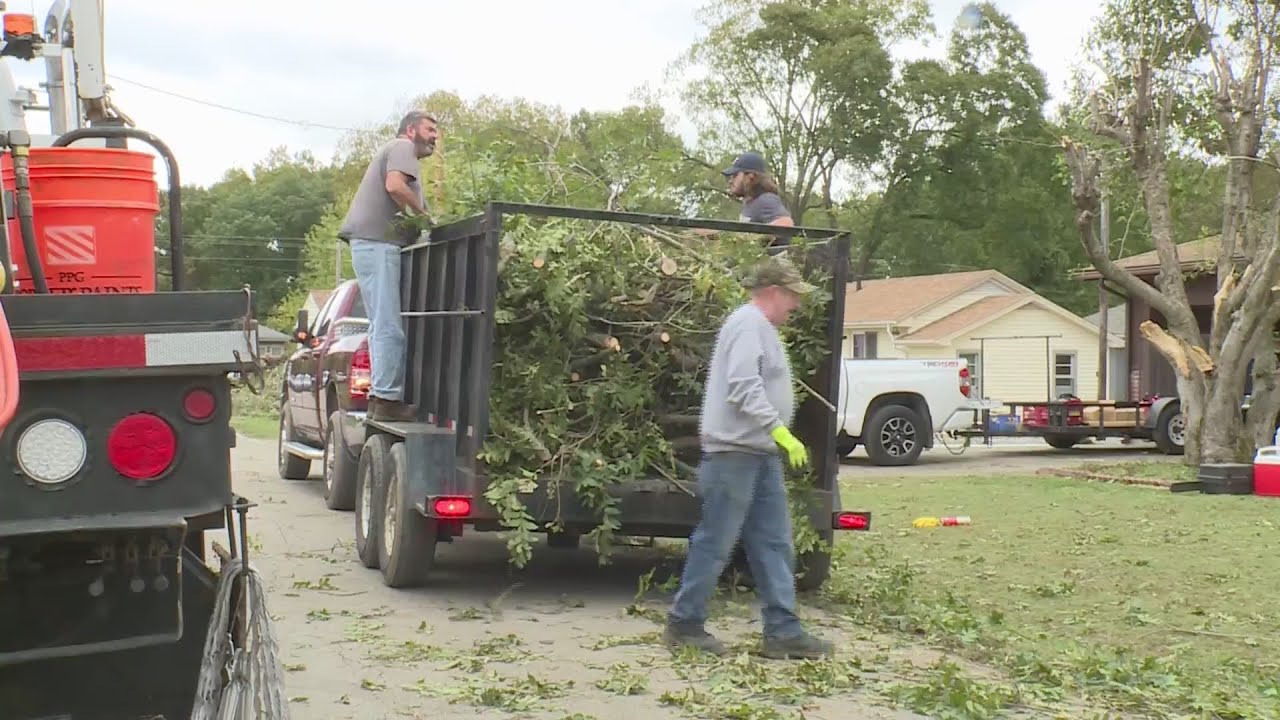 Arduous clean-up process in St. Mary, Missouri following tornado