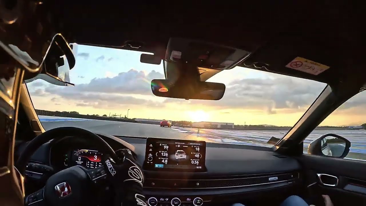 Civic Type R FL5 best of rainy drifts - Paul Ricard with BMW M Club France